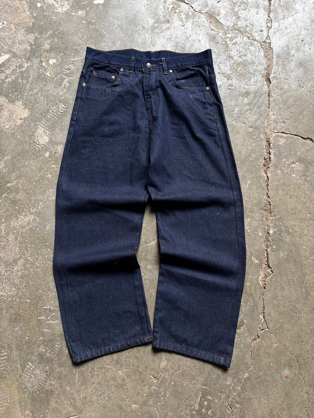 3) Raw Denim Baggy Jeans